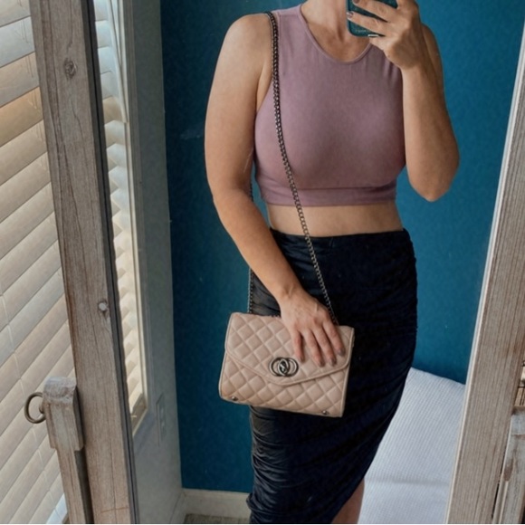 JUST IN/ Quilted shoulder bag in Nude / Cream - Picture 11 of 12